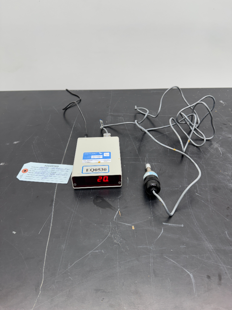 Image of DigiVac Model 200 digital thermocouple vacuum gauge